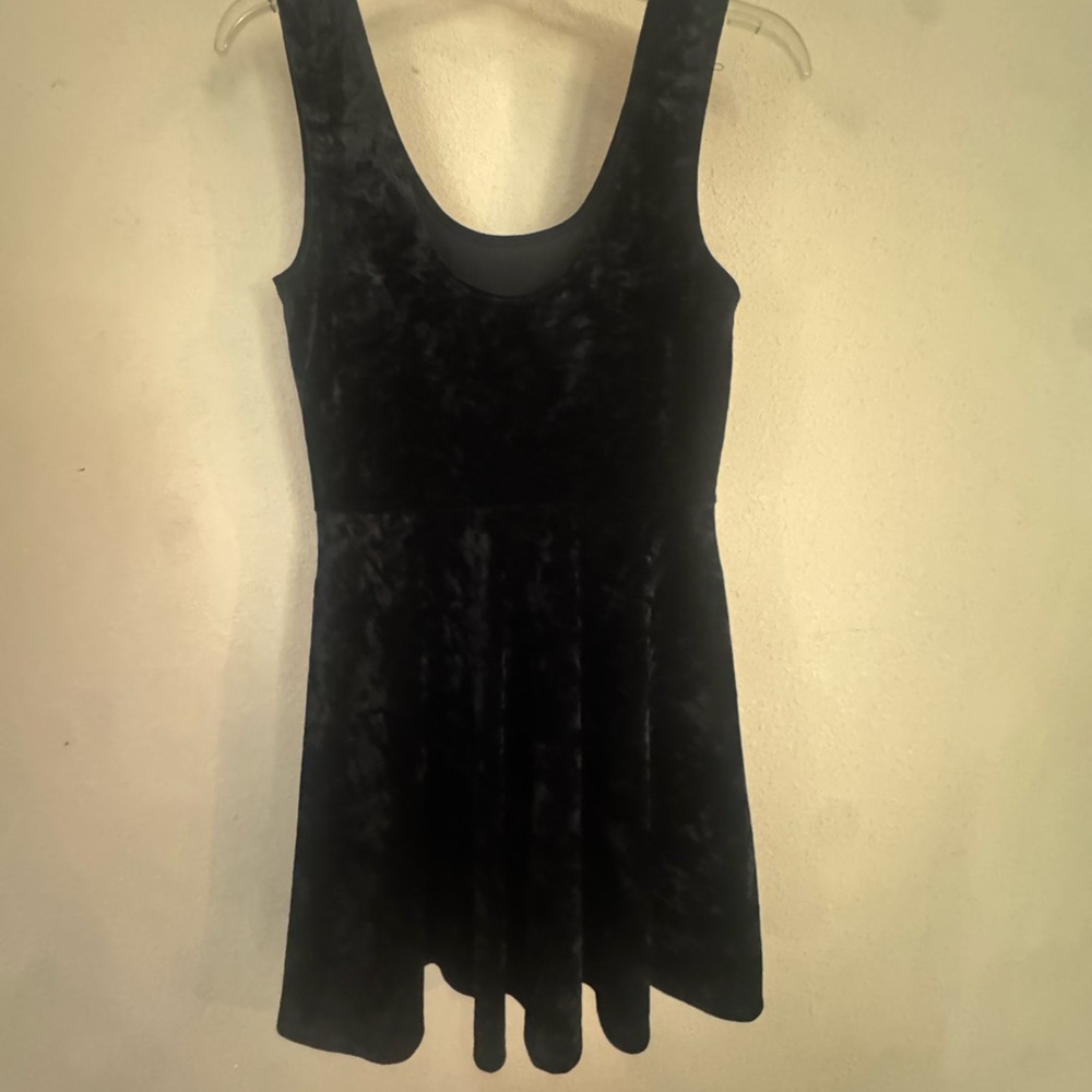 Forever 21 Black Velvet Top